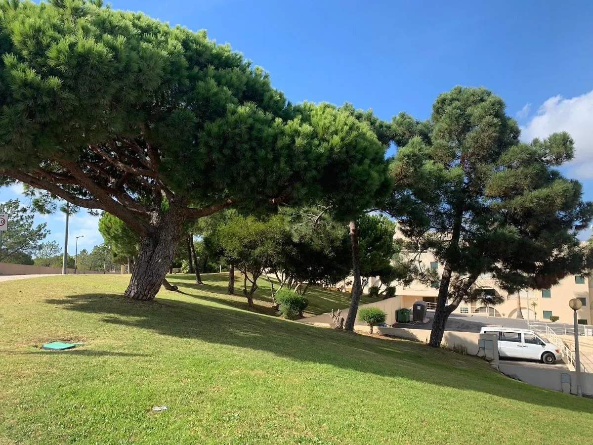 Salgados Village Apartment Guia